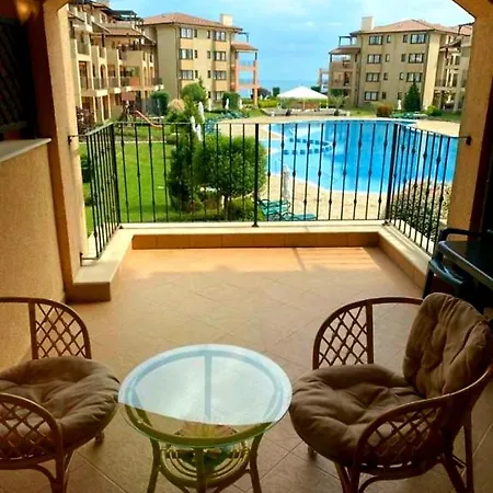 Happy Sea View